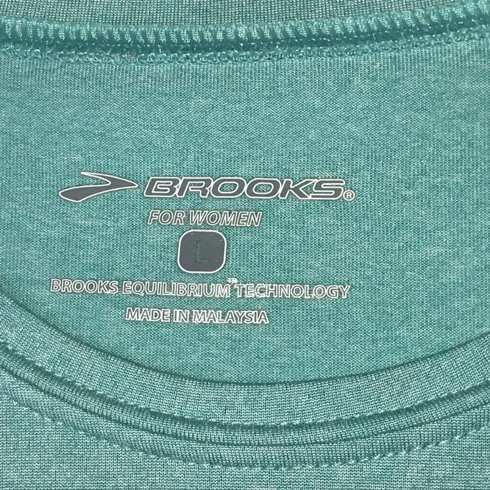 BROOKS Running RUN Shirt Light Seafoam Green.  Size Women's Large. - Picture 4 of 8